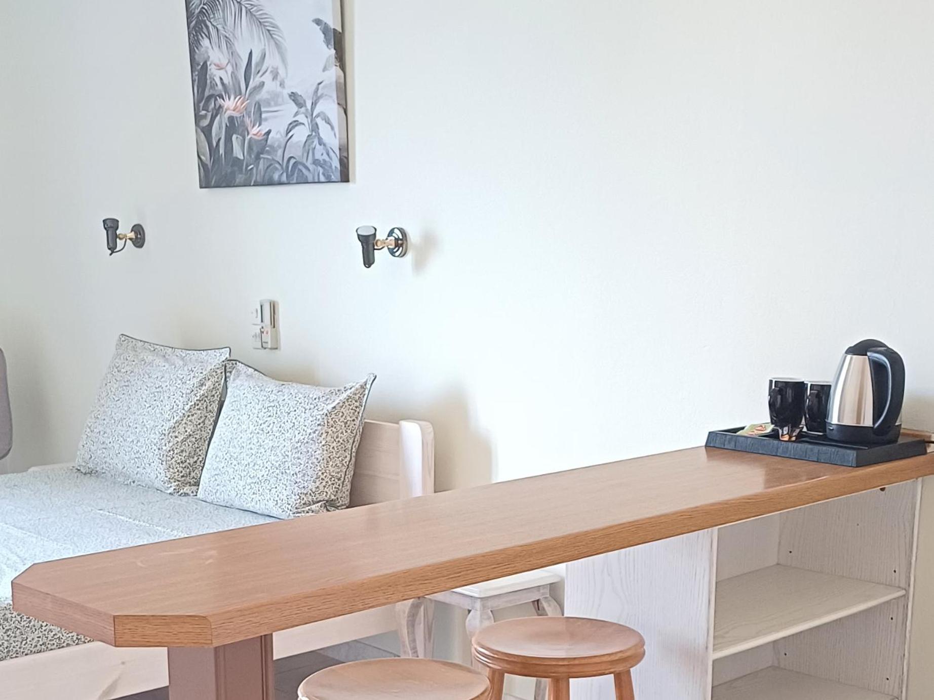 Flora Studios Corfu - Adults Only Μπενίτσες Εξωτερικό φωτογραφία