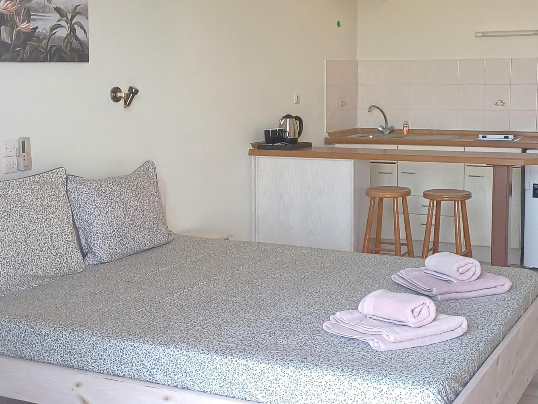 Flora Studios Corfu - Adults Only Μπενίτσες Εξωτερικό φωτογραφία