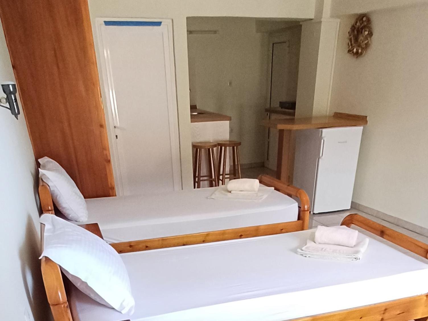 Flora Studios Corfu - Adults Only Μπενίτσες Δωμάτιο φωτογραφία