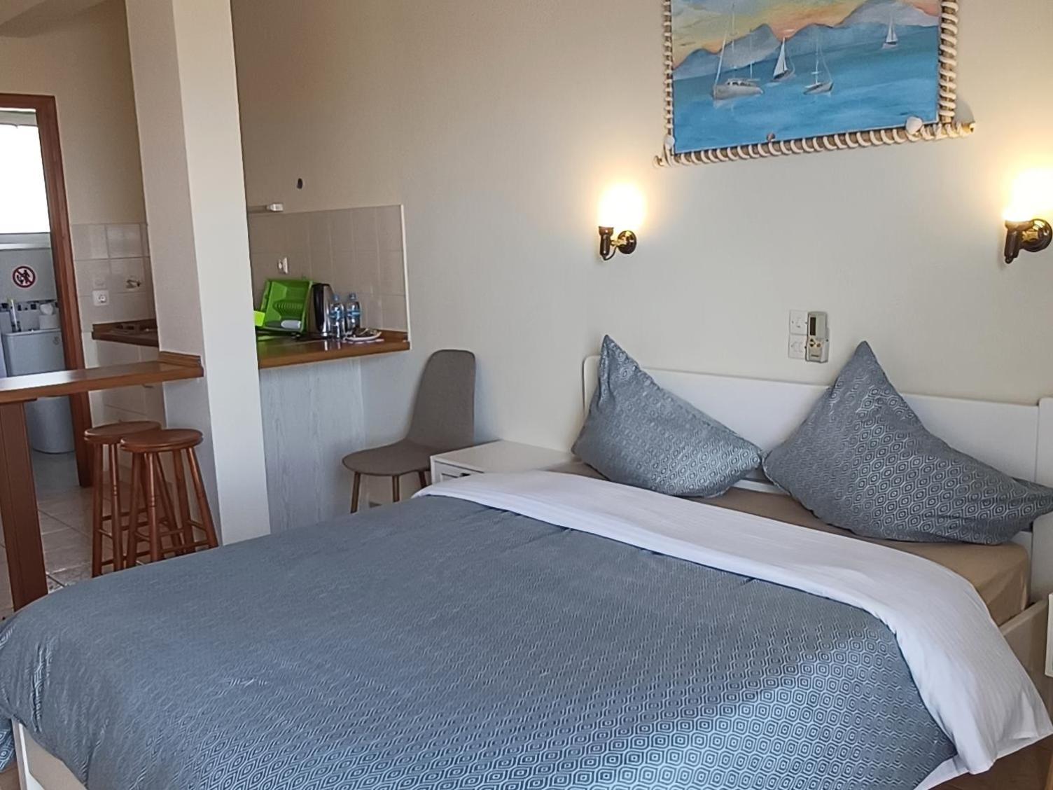 Flora Studios Corfu - Adults Only Μπενίτσες Εξωτερικό φωτογραφία
