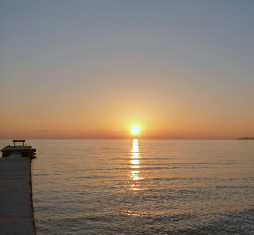 Flora Studios Corfu - Adults Only Μπενίτσες Εξωτερικό φωτογραφία